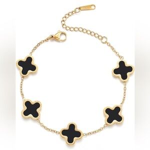 Gold clover lucky bracelet black